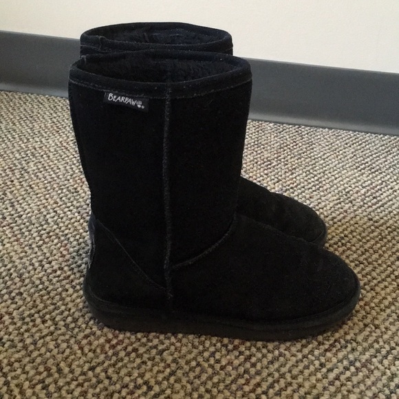 BearPaw Shoes - BearPaw boots EUC
